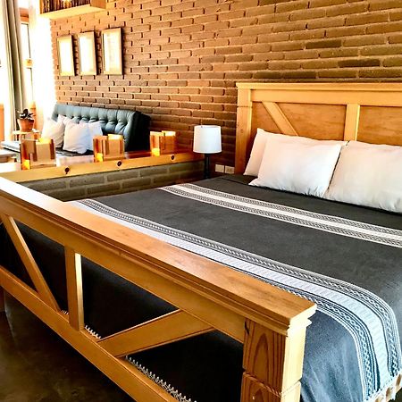 ואלה דה גוואדלופה Casa Mayoral B&B Pet Friendly מראה חיצוני תמונה