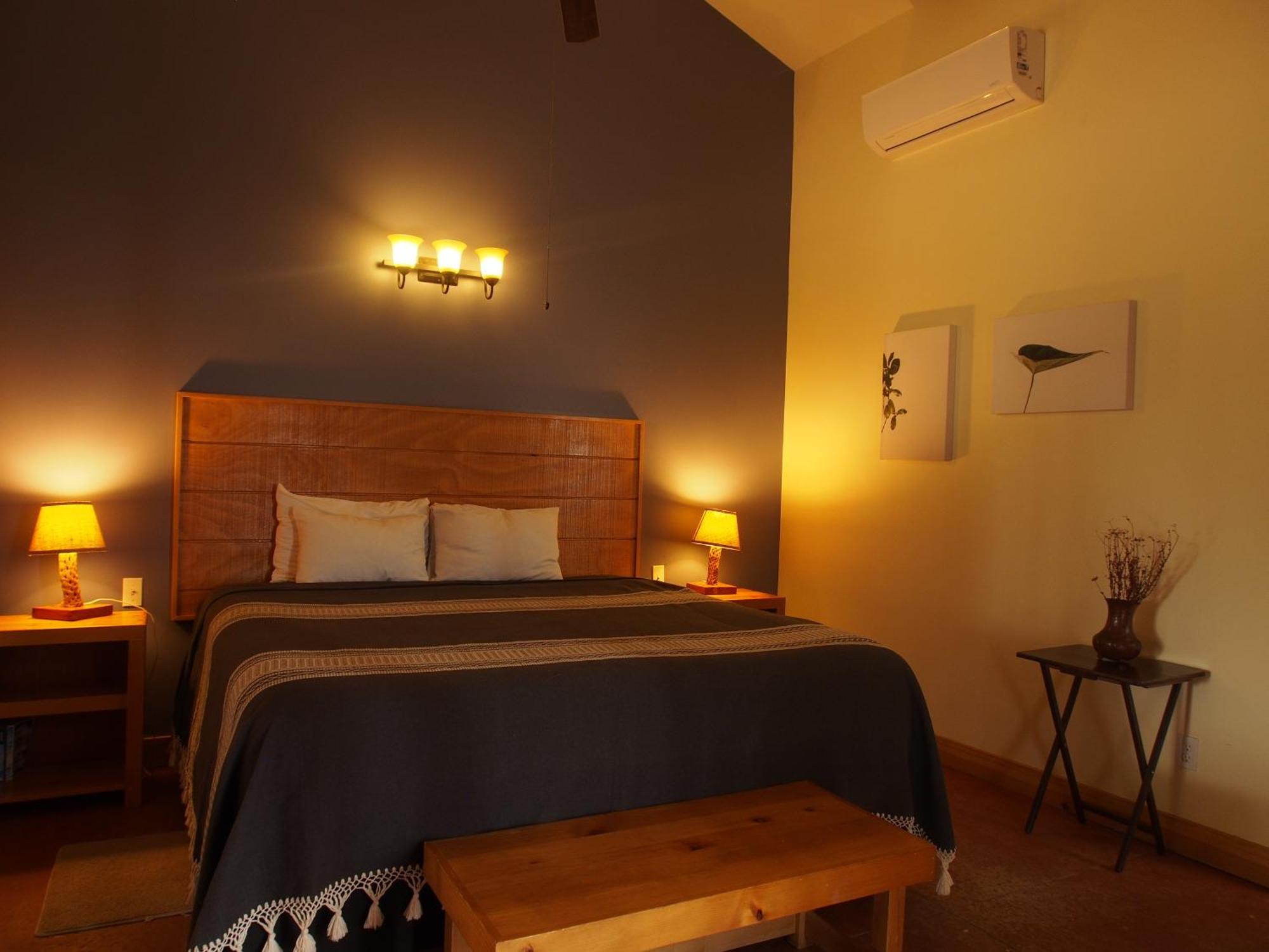 ואלה דה גוואדלופה Casa Mayoral B&B Pet Friendly מראה חיצוני תמונה