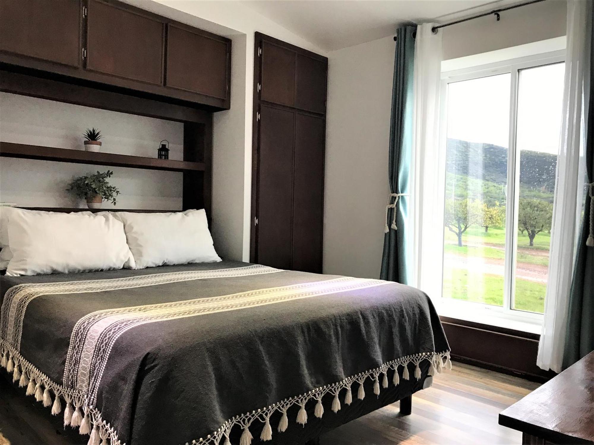 ואלה דה גוואדלופה Casa Mayoral B&B Pet Friendly מראה חיצוני תמונה